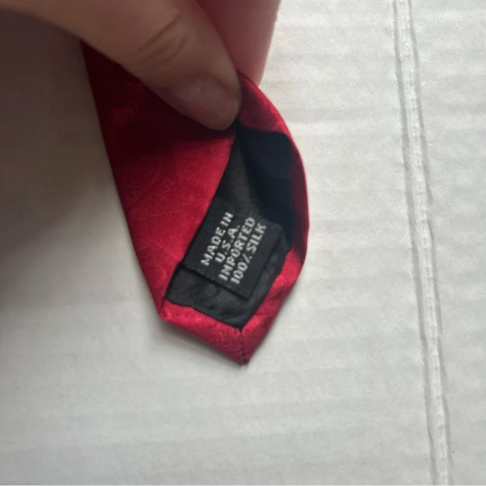 Tabasco Themed Christmas Silk Neck Tie Novelty Vintage Made in USA Holiday Party
